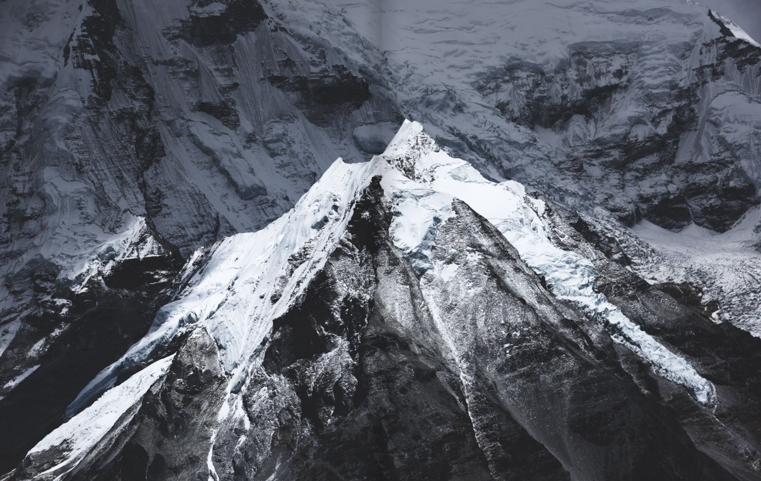 Montagnes en Majesté